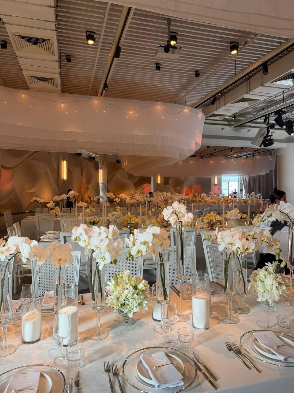 מבט מבפנים: אולם החתונה של קירל ופרץ (צילום: פרטי) אולם האירועים חתונה נועה קירל דניאל פרץ