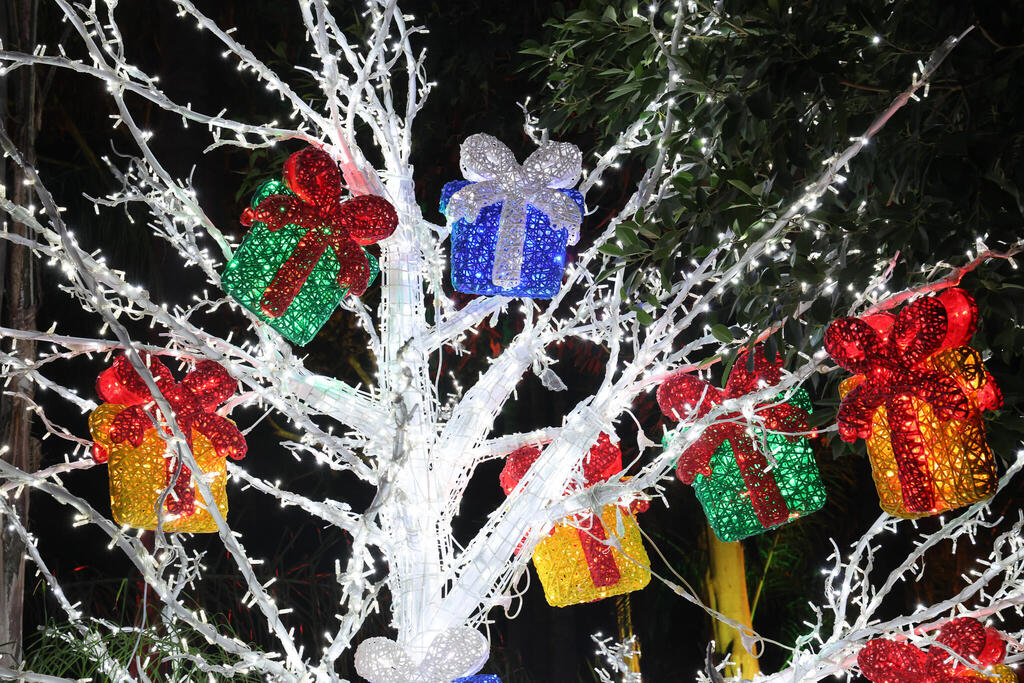 פסטיבל האור הבינלאומי LUMAGICA  מגיע לגן הטרופי בגני יהושע  בתל אביב