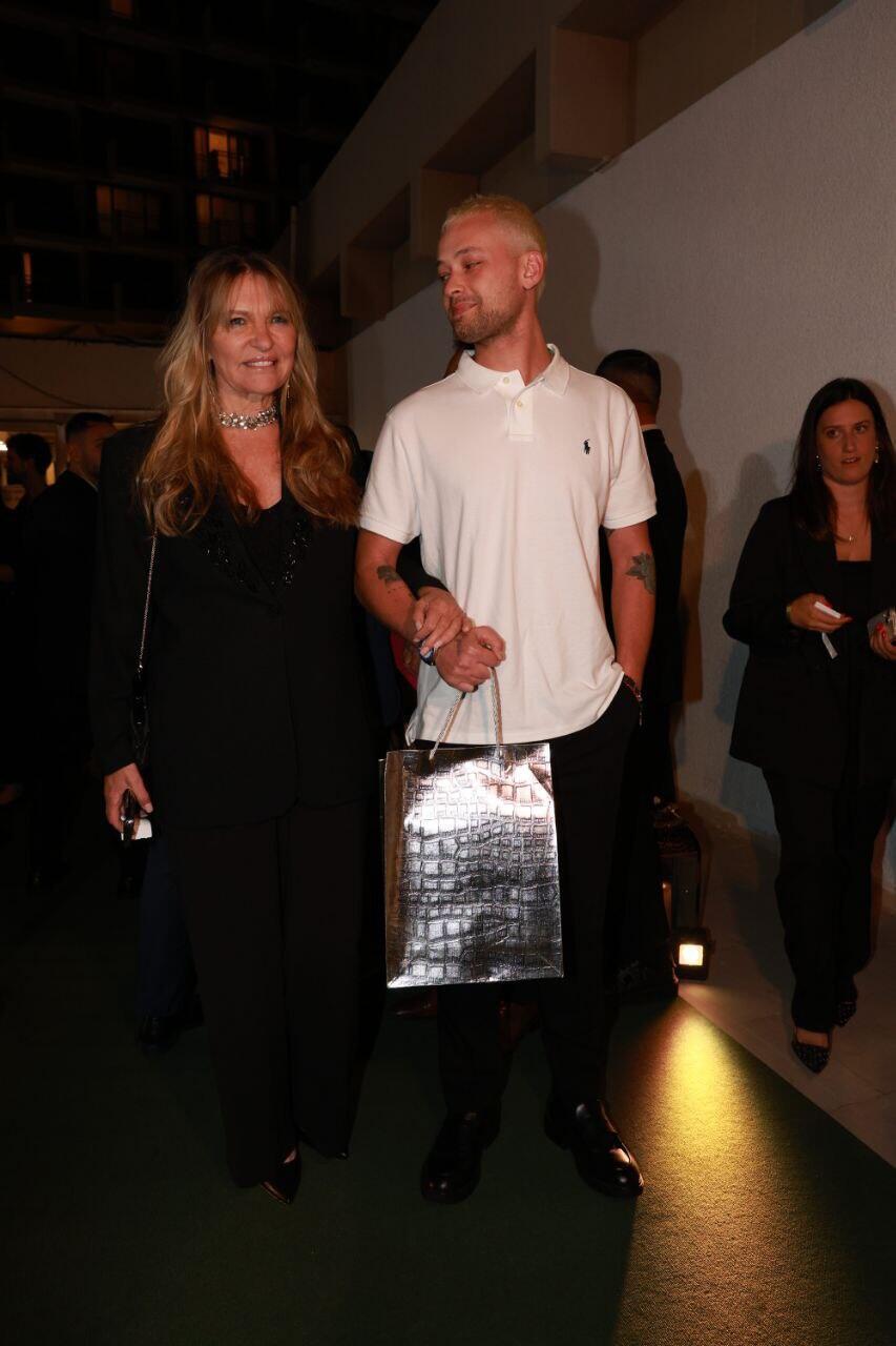 און רפאלי וציפי רפאלי (צילום: ענת מוסברג) און רפאלי ציפי רפאלי חתונה שנייה נועה קירל