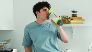 צריכת תוספי חלבון