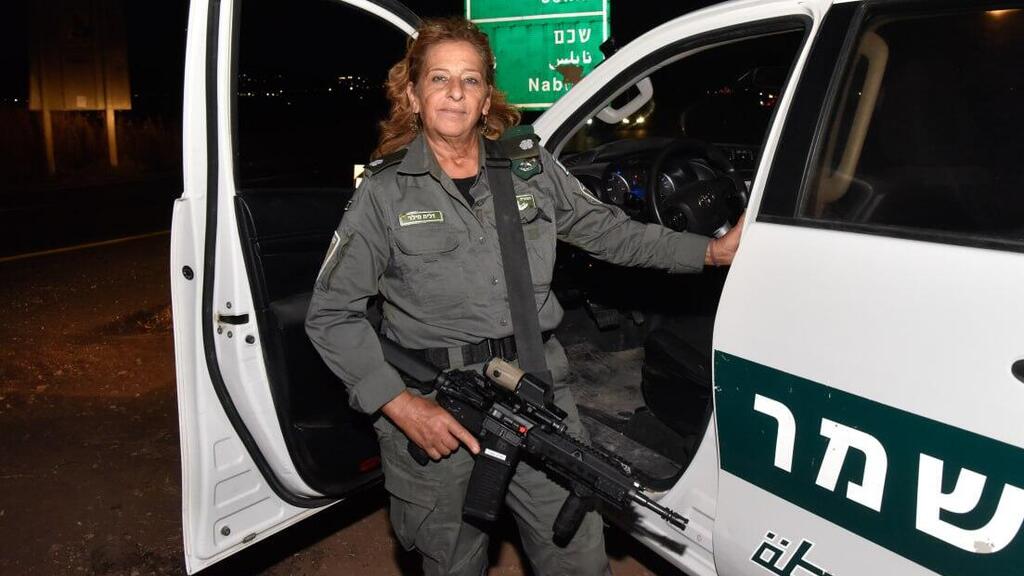 Photo: Sharon Tzur דליה מילר-גן נר