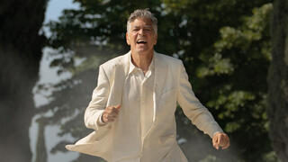 ג'ורג' קלוני מתוך "ג'יי קלי"