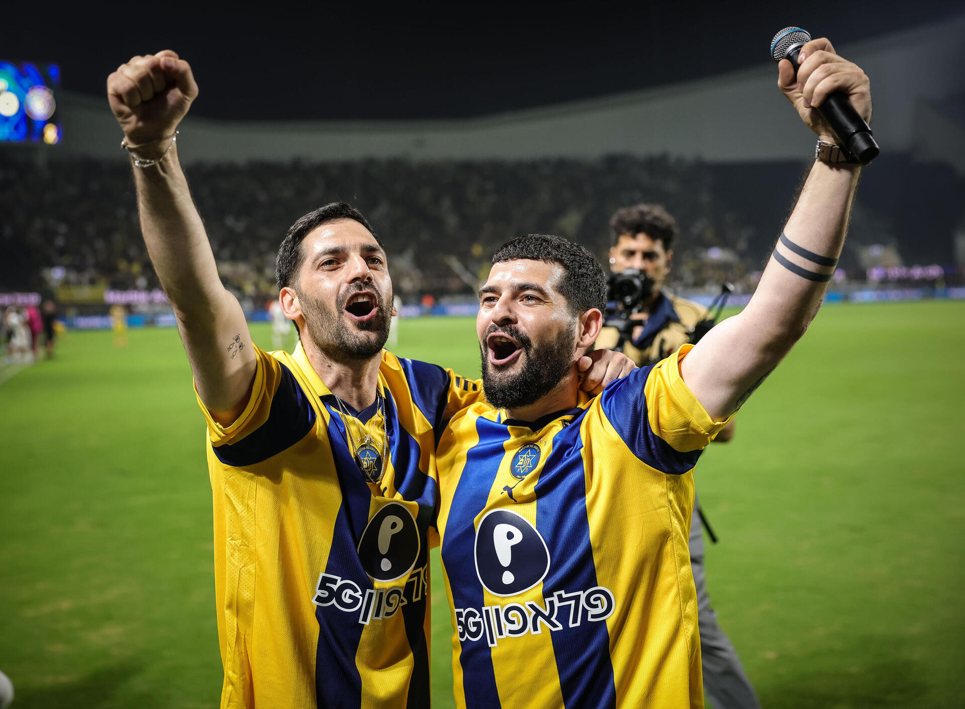 שורדי השבי גלי וזיוי ברמן חזרו לבלומפילד 