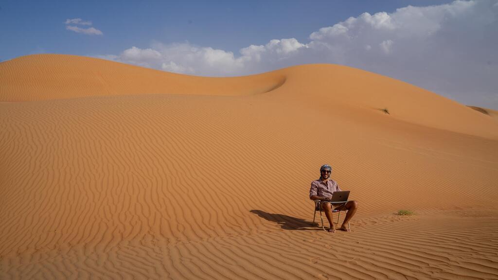 רועי בדיונות של עומאן