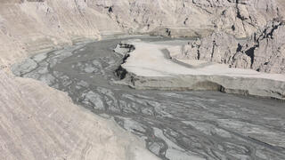 סכר אמיר חאן ב טהרן איראן משבר מים בצורת