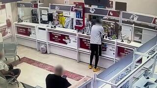 תיעוד השוד בסניף דואר בבני ברק