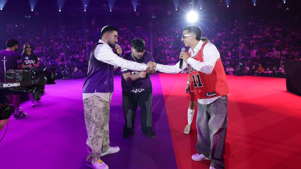 Master Ohad and De-Cohen. Funny, authentic and there for the kids (Photo: Stravo) מימין: עידן "דה כהן" ואוהד "מאסטר אוהד"