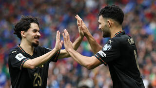 ראמוש ו-ויטיניה חוגגים