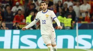 תיאו הרננדז במדי נבחרת צרפת