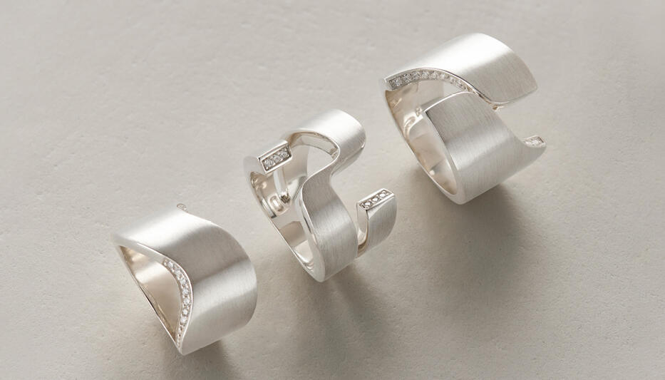 Кольца BURLE MARX из серебра с бриллиантами Кольца BURLE MARX из серебра с бриллиантами