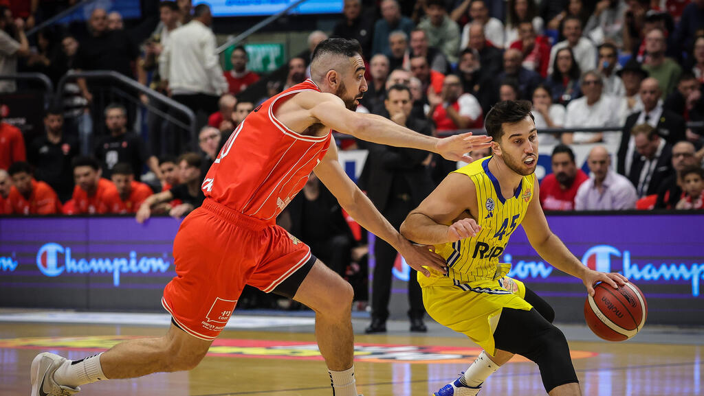 תמיר בלאט מול בר טימור