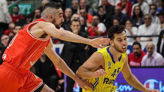 תמיר בלאט מול בר טימור