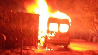 דיווח פלסטיני על תקיפה נרחבת מצד מתנחלים תוך שריפת מכוניות פלסטיניות בכפר אל-ג'בעה דרום-מערבית לבית לחם.