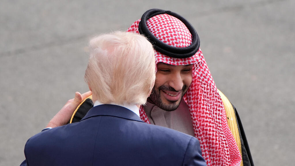 Встреча Трампа и бин-Салмана в Белом доме (Фото: AP Photo/Alex Brandon) טראמפ ובן סלמאן