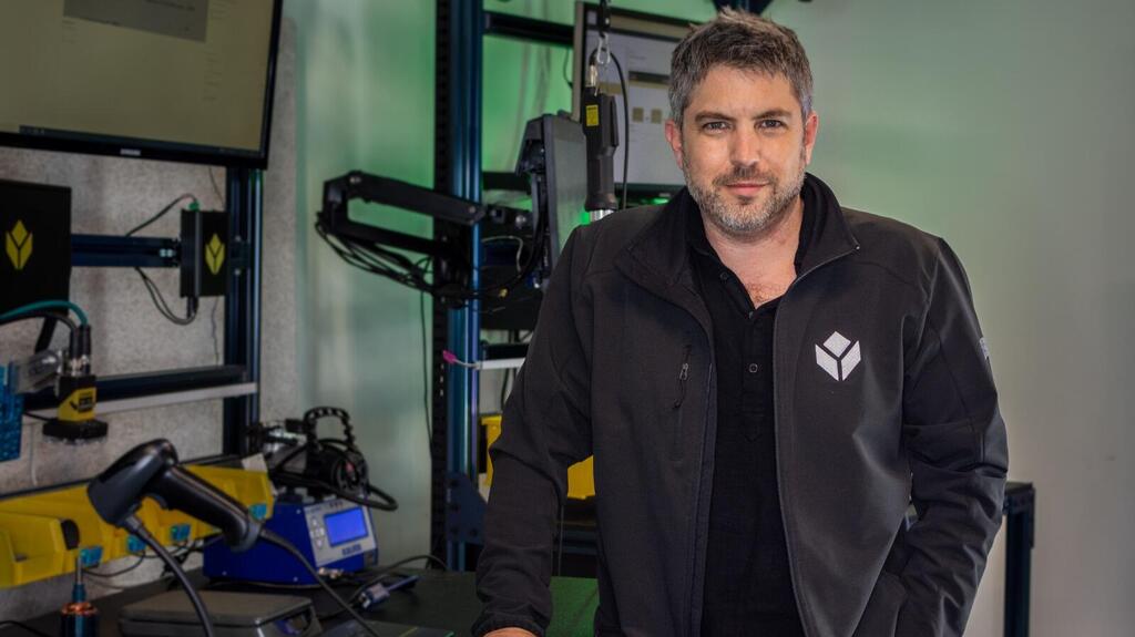 ד"ר נתן לינדר