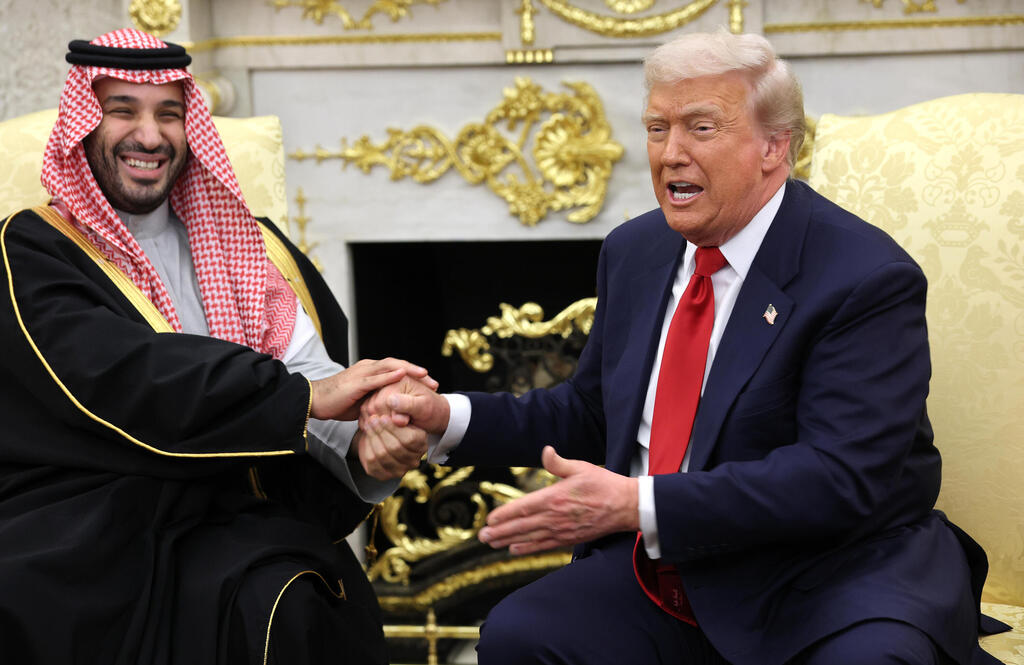 Bin Salman and Trump in the Oval Office (Photo: Win McNamee/Getty Images) טראמפ ובן סלמאן