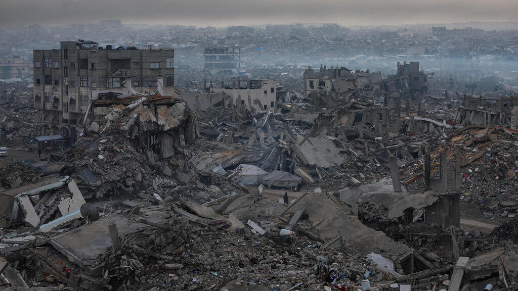 Город Газа (Фото: REUTERS/Dawoud Abu Alkas) העיר עזה