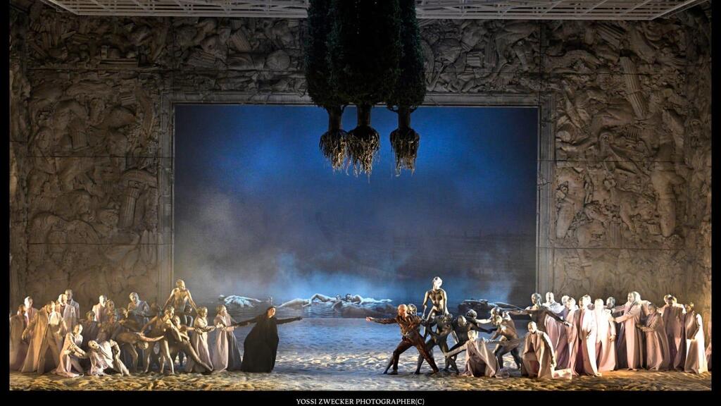Сцена из оперы "Дидона и Эней" (Фото: Йоси Цвекер ) Сцена из оперы "Дидона и Эней"
