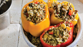 פלפלים ממולאים בפריקי 