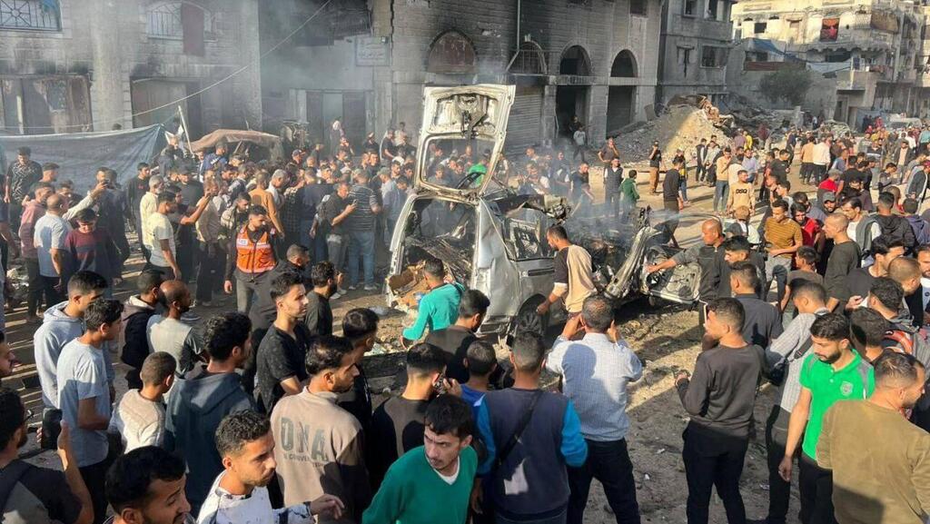 Удар по городу Газа ( Публикуется в соответствии с п. 27 алеф Закона об авторских правах) תקיפת רכב בשכונת רימאל בעיר עזה