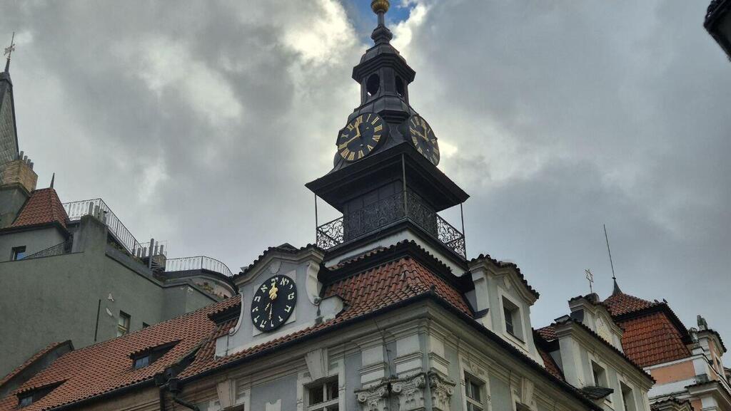 אחד מבתי הכנסת ברובע היהודי בפראג