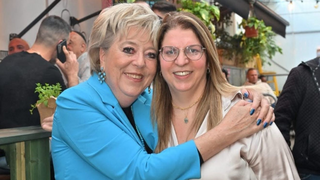 שירי חגואל ומרים פיירברג