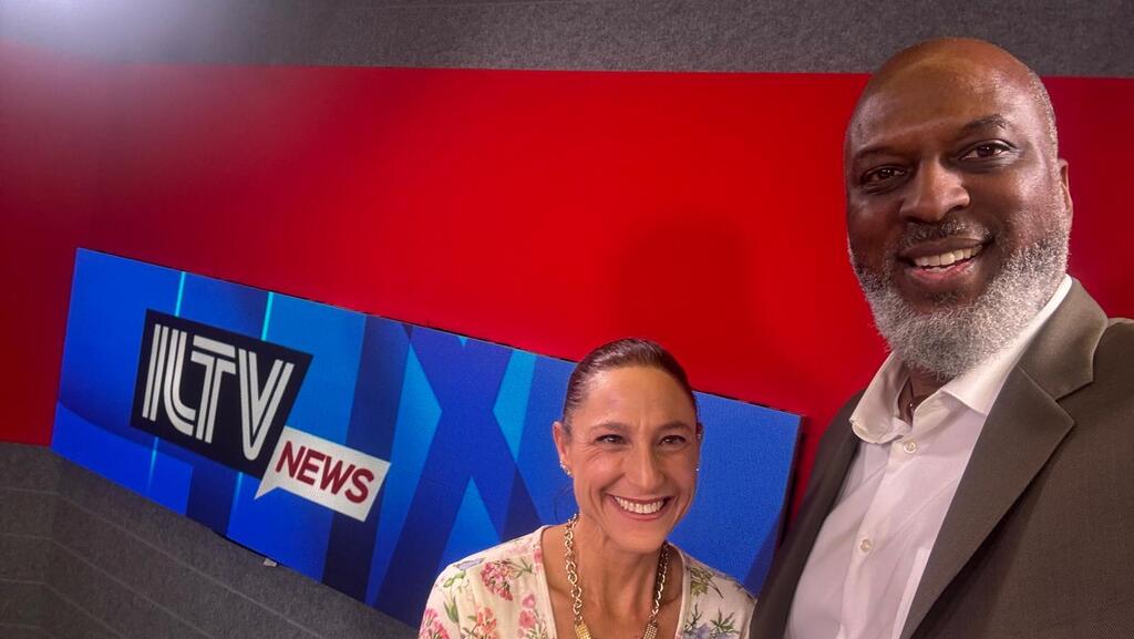 The author with Dumisani Washington