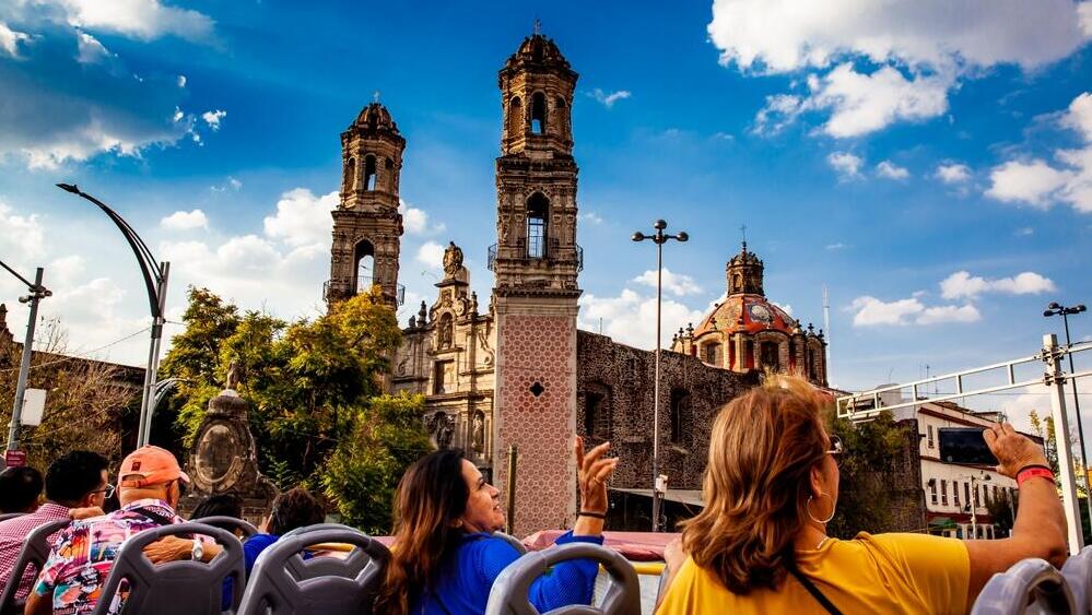 אוטובוס תיירים במקסיקו סיטי