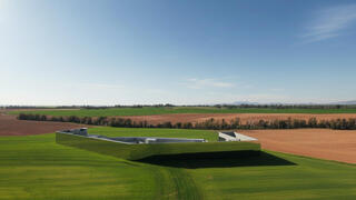 מקום ראשון - נקודת זינוק מבוצרת. בתכנון מייזי חזקיה - מייזי אדריכלים, עומרי חדד, איתמר ששון ומיכה פייט