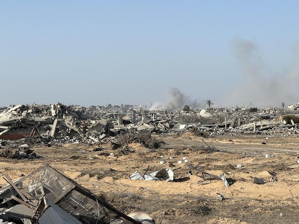 כתב וויינט רון קריסי, עם הכוחות ברפיח, רצועת עזה