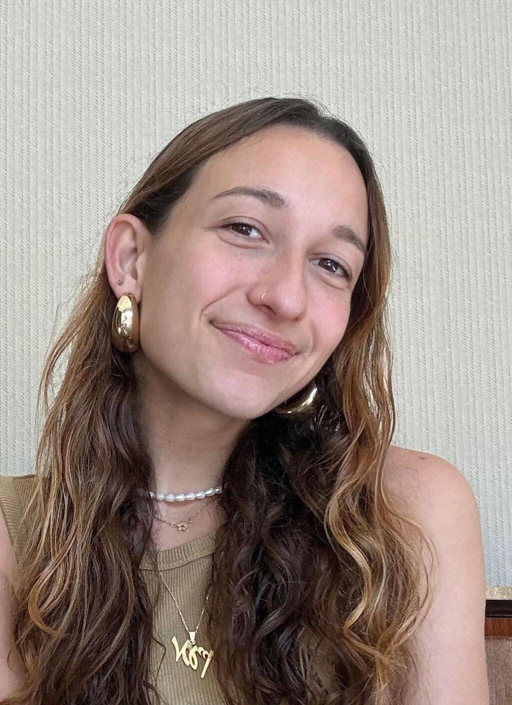 מעיין די. "מחוץ לחדר במעונות באוניברסיטה בברמינגהאם היה תלוי דגל פלסטין"