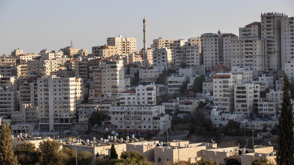 Вид из квартала Писгат-Зеэв (Фото: Алекс Коломойский) שכונת פסגת זאב, ירושלים
