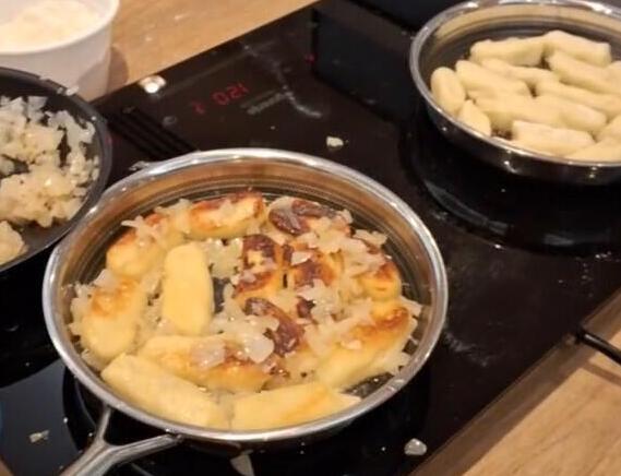 Дёдёли своими руками себе на обед (Фото: Анастасия Тадсон) Дёдёли своими руками себе на обед