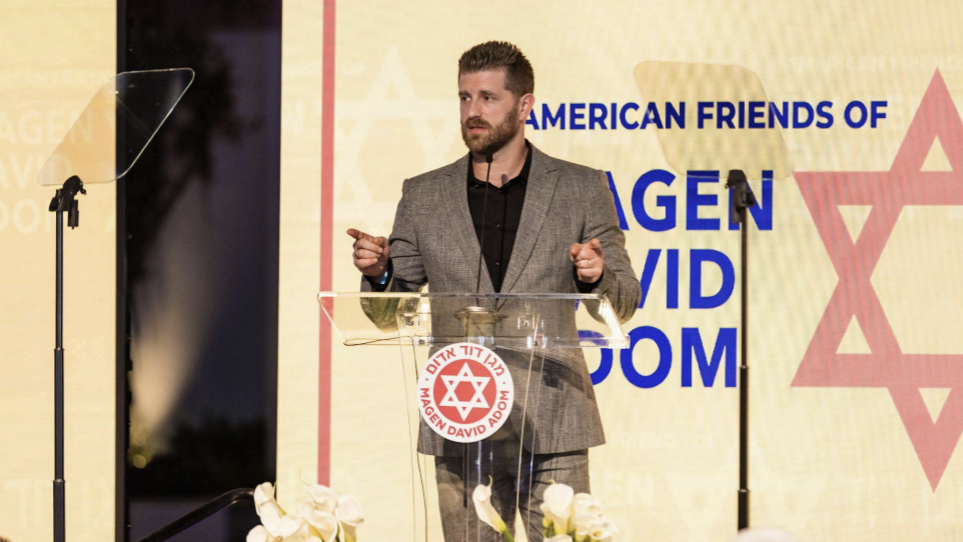 Actor and Advocate Jonah Platt Addressing the Crown in LA