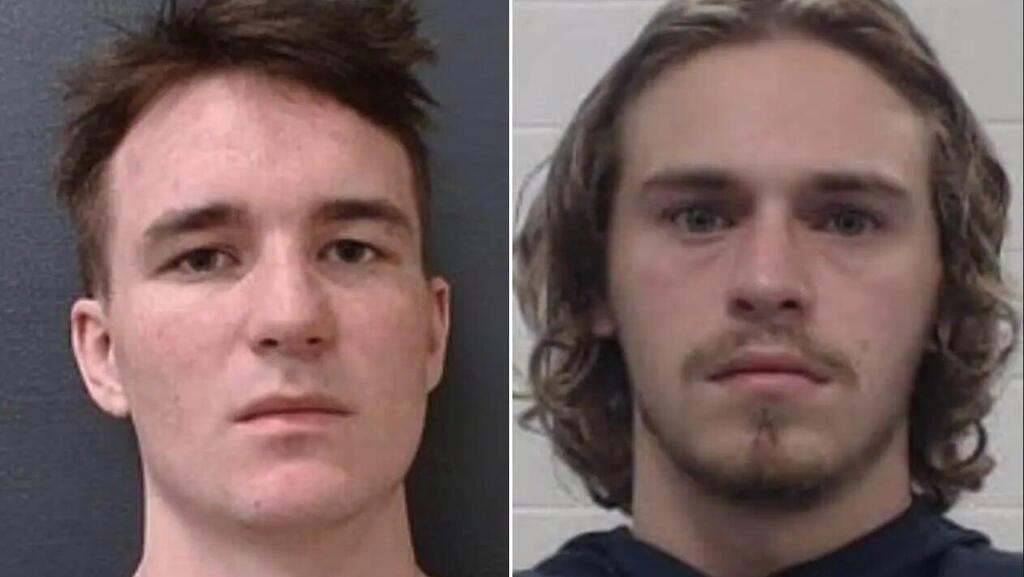 Двое обвиняемых в США ארה"ב טאנר תומאס (משמאל) וגאווין ווייסנבורג רצו לכבוש אי ב האיטי לרצוח את הגברים לשעבד נשים