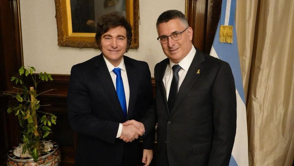 שר החוץ גדעון סער נפגש עם נשיא ארגנטינה חאבייר מיליי בבואנוס איירס