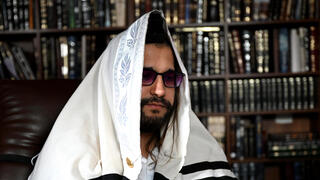 הינוקא, הרב הכי מדובר בארץ, פותח הכול | מיוחד