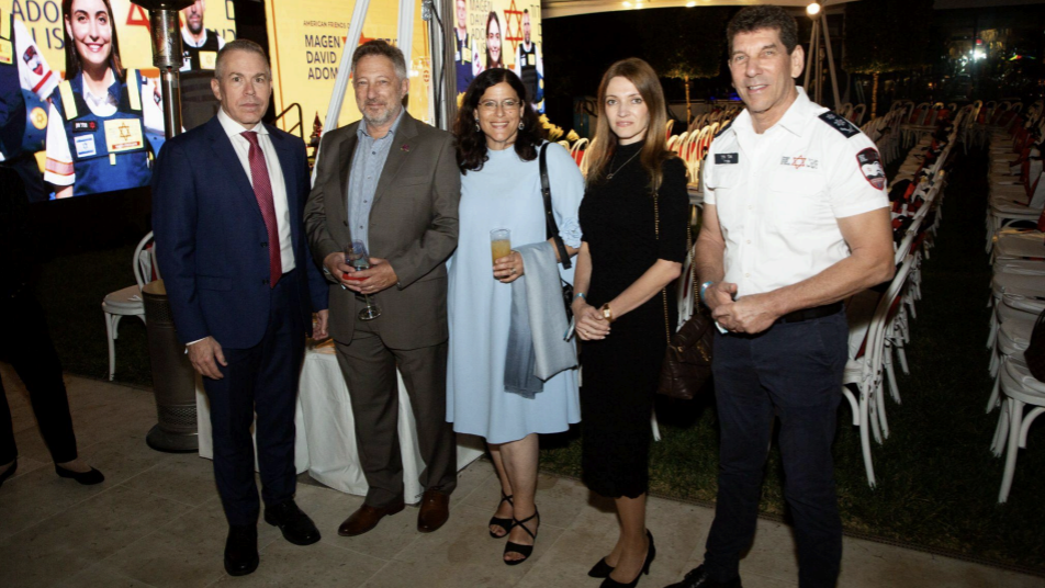 Amb. Gilad Erdan, Daniel and Ruth Lischinsky, Yulia Rachinsky-Spivakov Deputy Consul General of Israel to LA, MDA CEO Eli Bin
