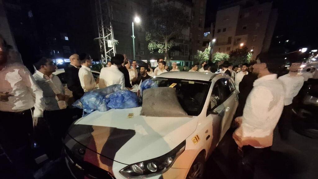 Photo: Kobi Israel חרדים קיצונים מתפרעים ברמת גן בעקבות ניסיון מעצר עריק