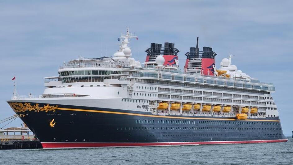 Круизный лайнер Disney Wonder (Фото: Graham Drew Photography, shutterstock) אוניית "דיסני וונדר"