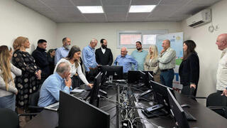 שר הבינוי והשיכון חיים כץ וצמרת משרדו פותחים את ההגרלה ה 10- של דירה בהנחה