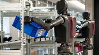 מתוך עמוד הלינקדאין של מנטי