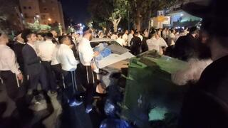 חרדים קיצונים מתפרעים ברמת גן בעקבות ניסיון מעצר עריק