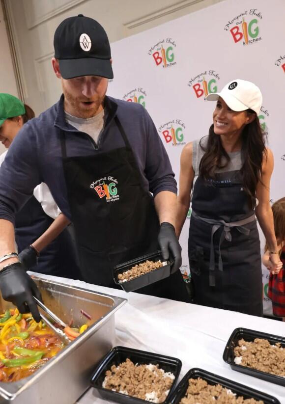 מתי הפעם האחרונה שהכנתם אוכל בעצמכם? (צילום: אינסטגרם) הנסיך הארי מייגן מרקל