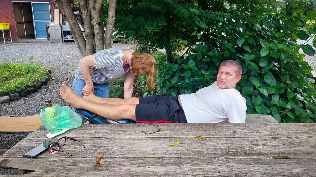 בין השיעורים: טיפול לרגליים הכואבות