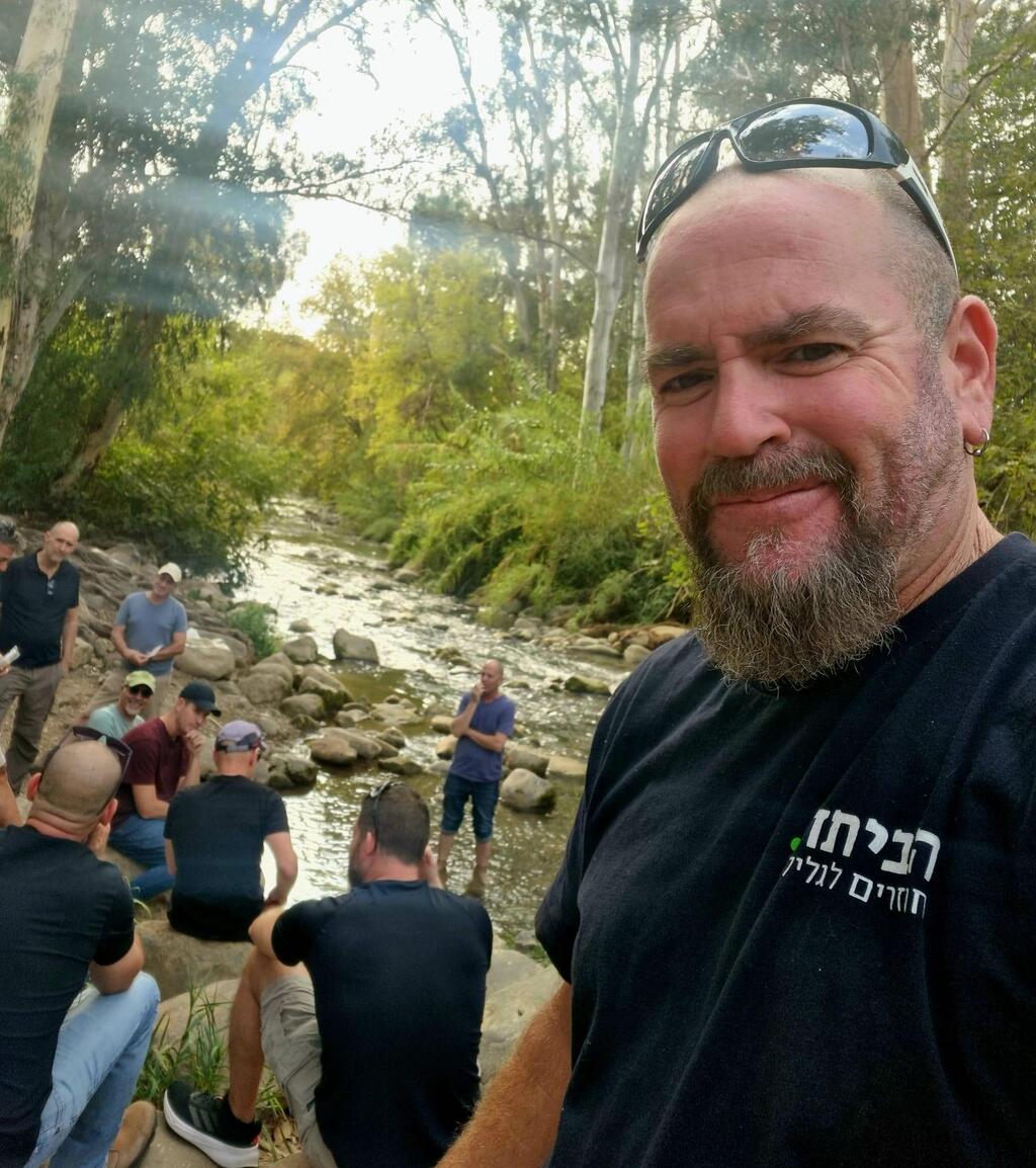 ליאור שלף, תושב קיבוץ שניר ומדריך טיולים בחברת "דרך השלף"