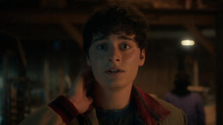 מתוך "דברים מוזרים " 5 חלק א'