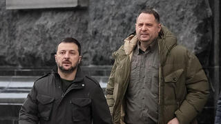 וולודימיר זלנסקי ואנדריי ירמק