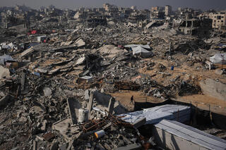 הרס ב שייח רדואן בעיר עזה רצועת עזה