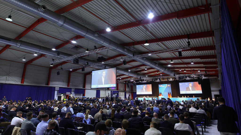 Launch of the youth wing of Alternative for Germany (Photo: Thilo Schmuelgen/Reuters) השקת אגף הנוער של אלטרנטיבה לגרמניה